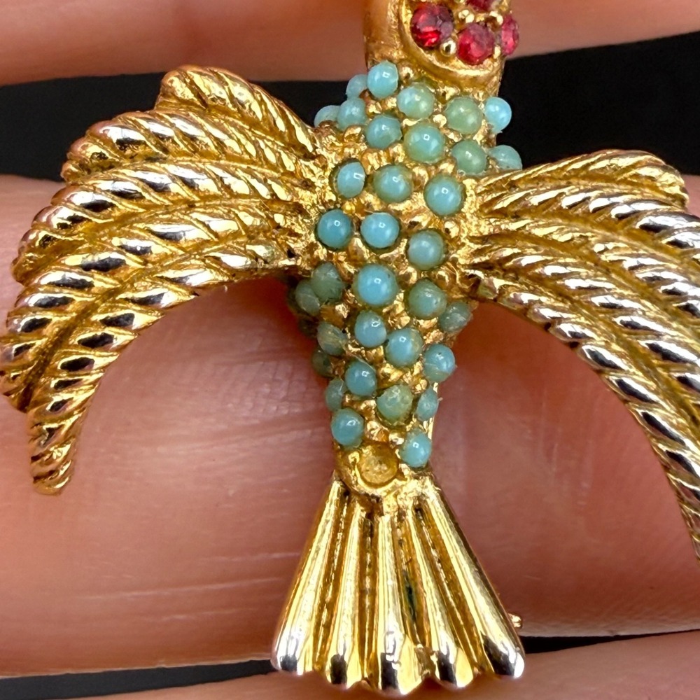 Vintage Ciner Bird Brooch Gold Tone Bead Rhinestone Signed - Picture 7 of 10